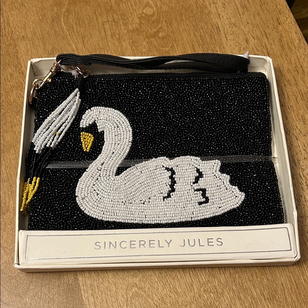 Sincerely Jules Black and White Swan Beaded Wristlet